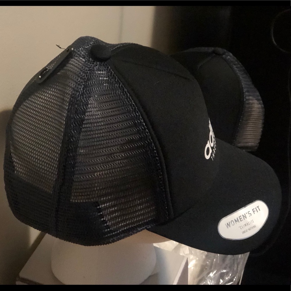 ON SALE✨ Adidas Three Stripe Life Hat - Picture 5 of 6